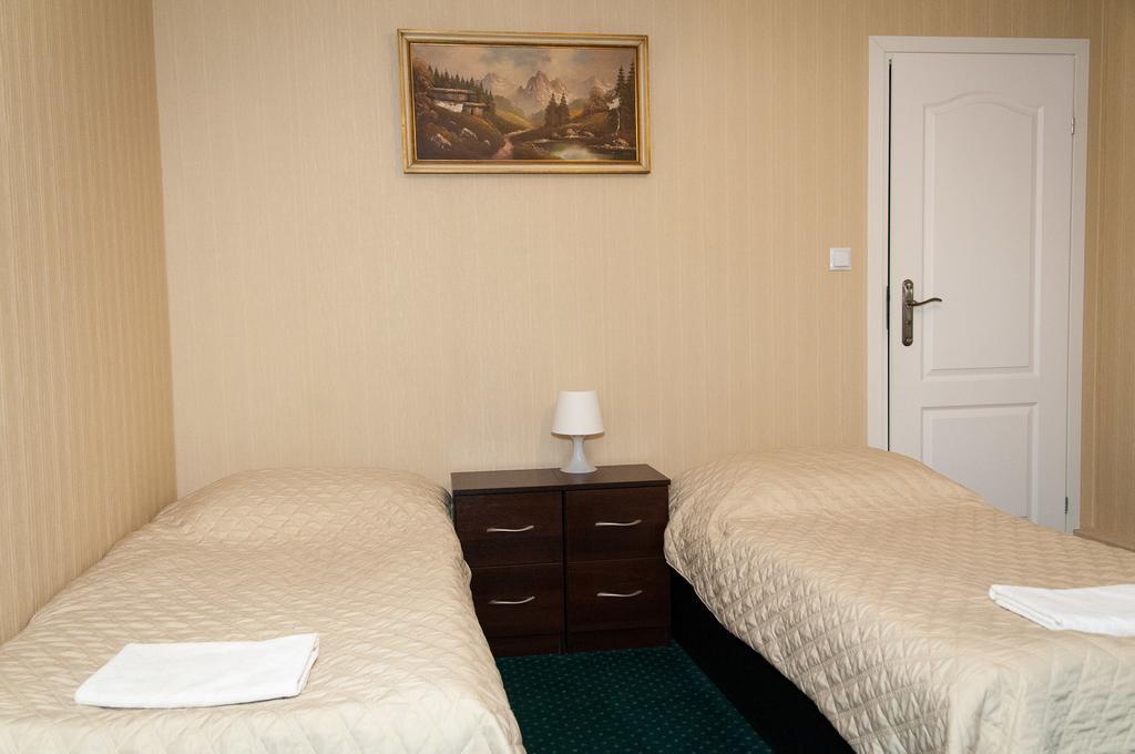 "Arkadia" Bed & Breakfast Ostroleka  Room photo