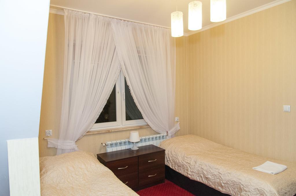 "Arkadia" Bed & Breakfast Ostroleka  Room photo